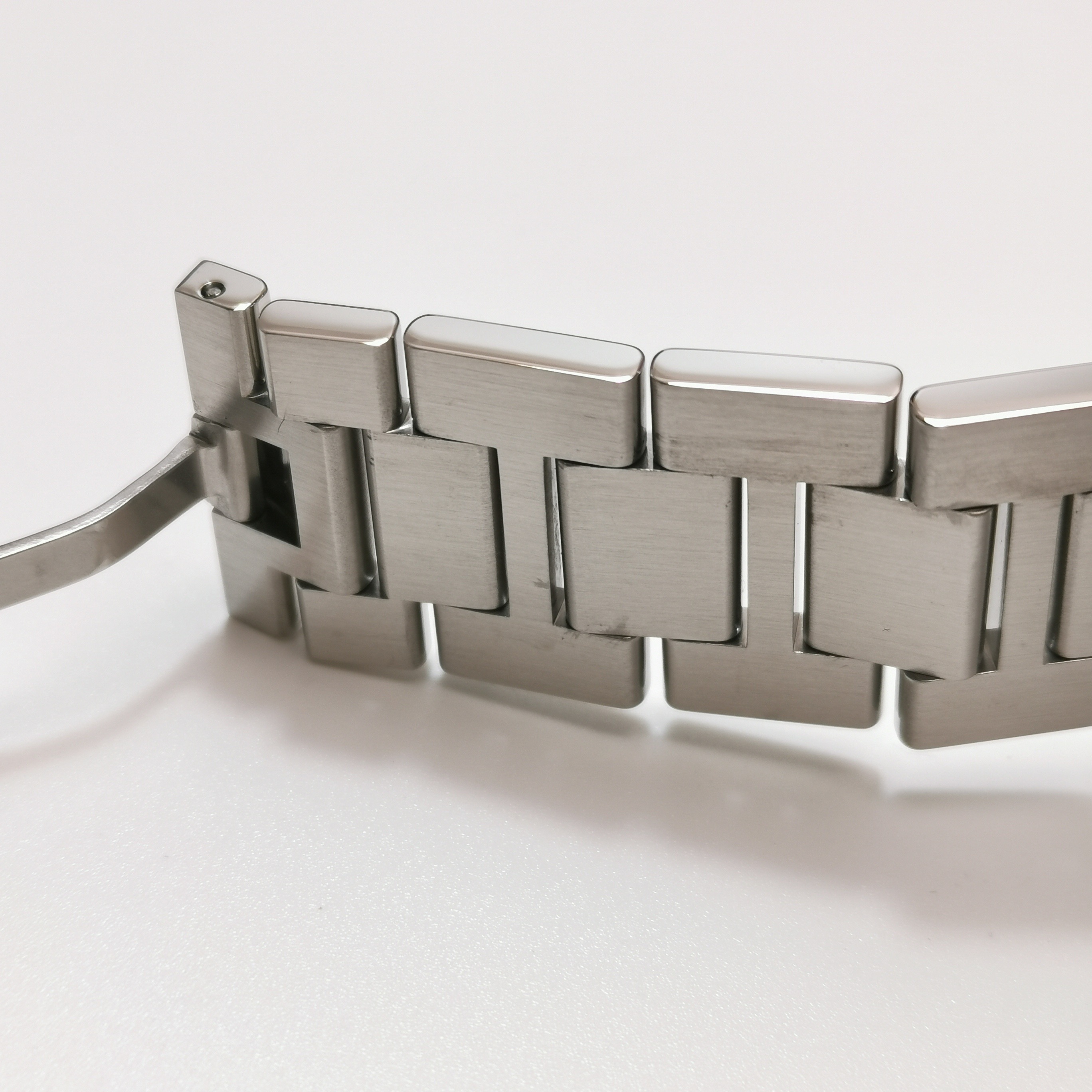 Cartier Ronde Solo de Cartier Automatic Watch Stainless Steel 42 — photo 6 of 9