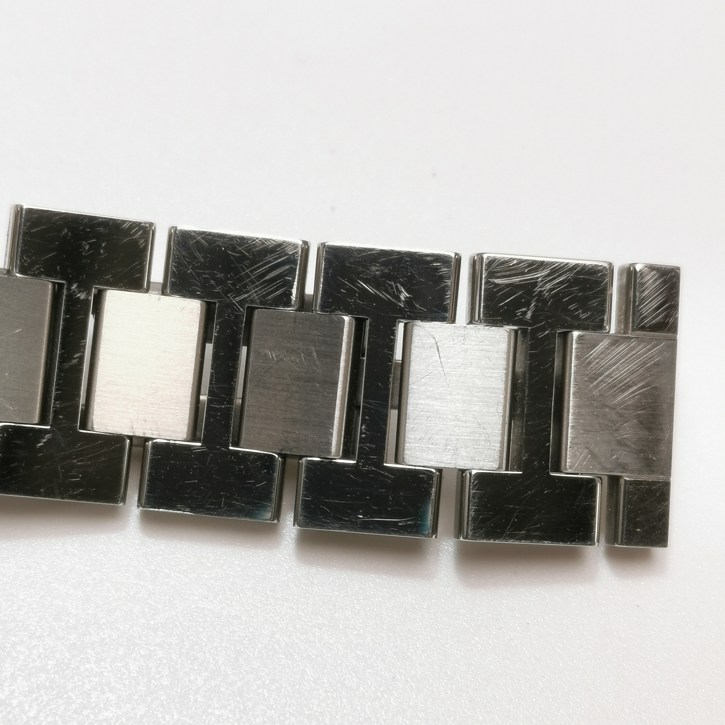 Cartier Tank Solo Quartz Watch Stainless Steel 24 — photo 10 of 14