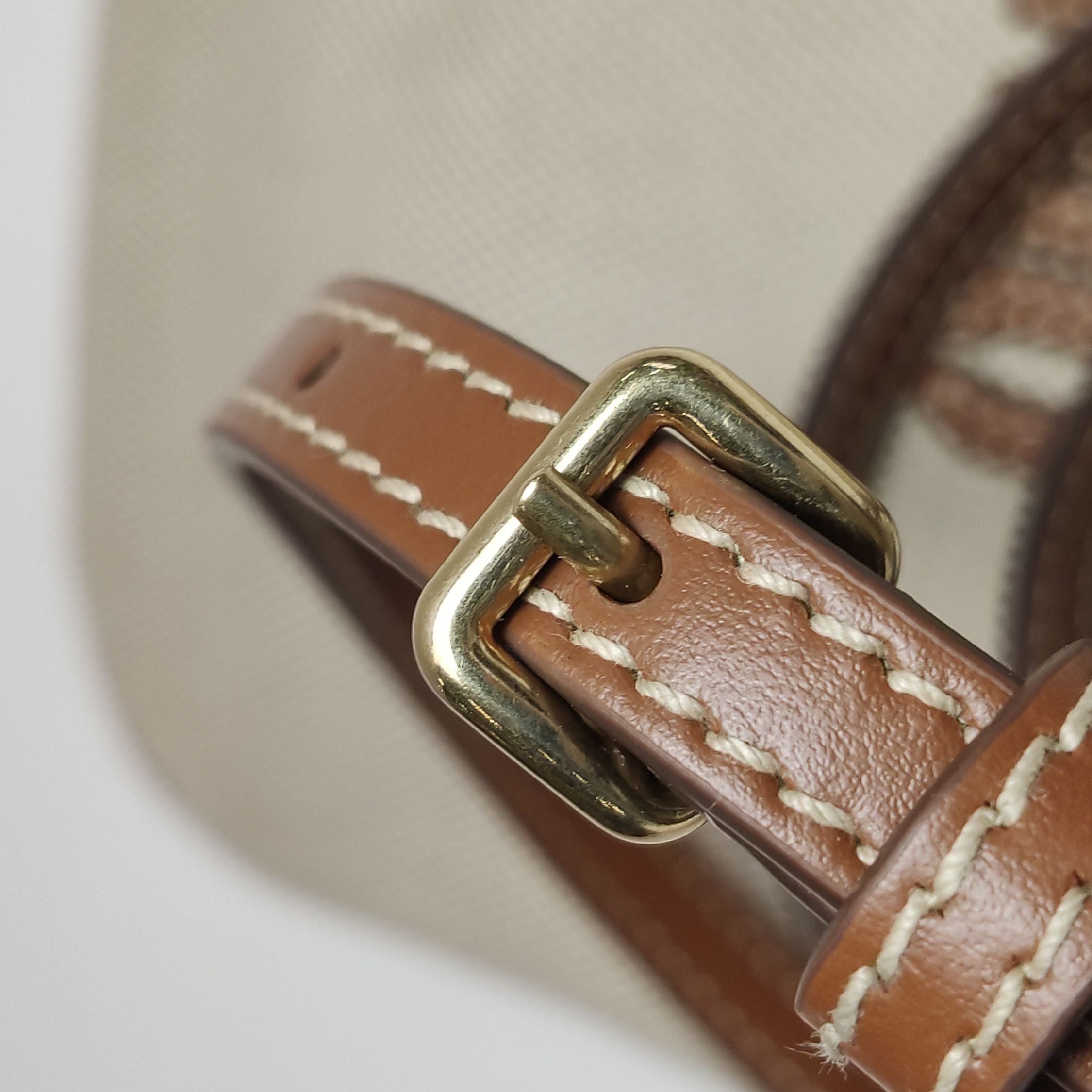 Miu Miu Ivy Hobo Bag Leather Mini — photo 11 of 12