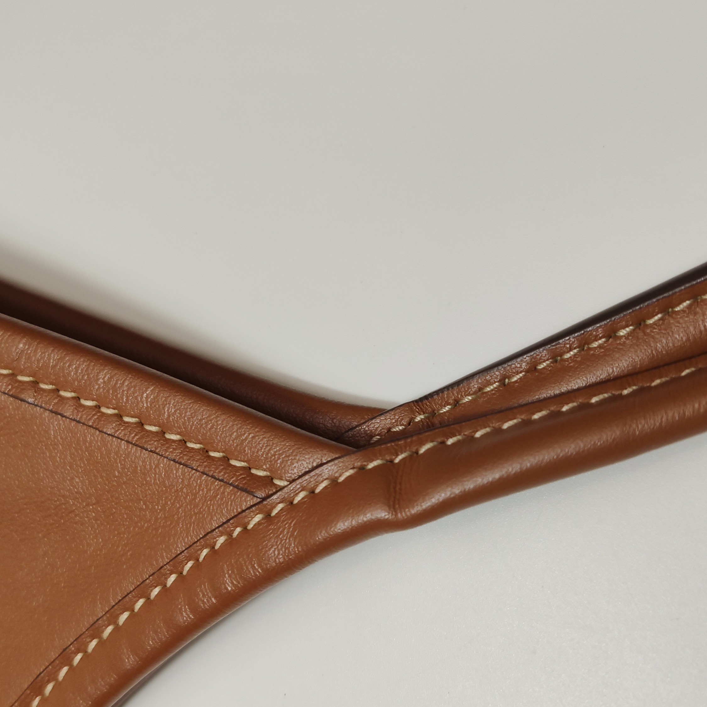 Miu Miu Ivy Hobo Bag Leather — photo 13 of 13