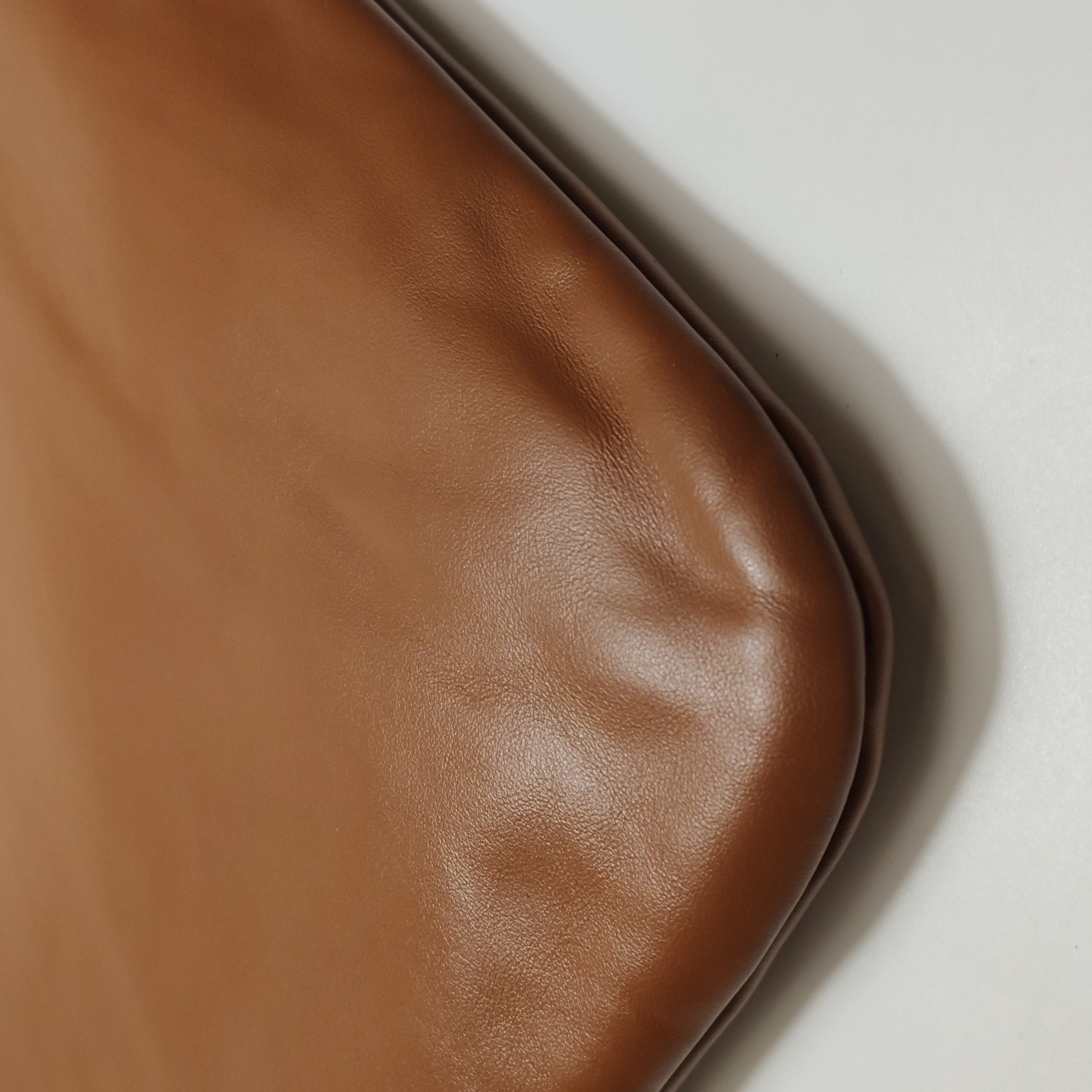 Miu Miu Ivy Hobo Bag Leather — photo 12 of 13