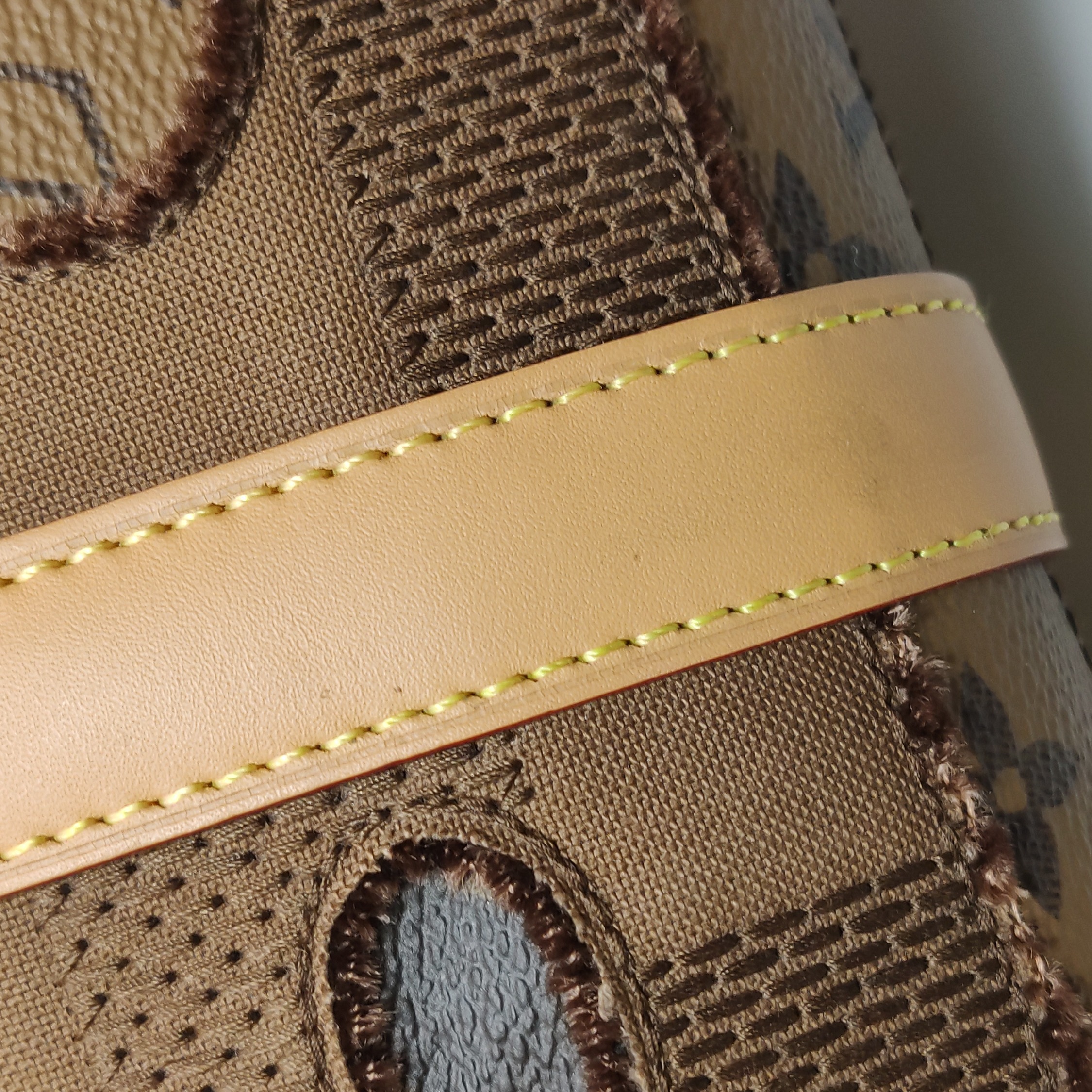 Louis Vuitton(LV) Keepall Bandouliere Bag Limited Edition Monogram Landscape Canvas 25 — photo 16 of 23