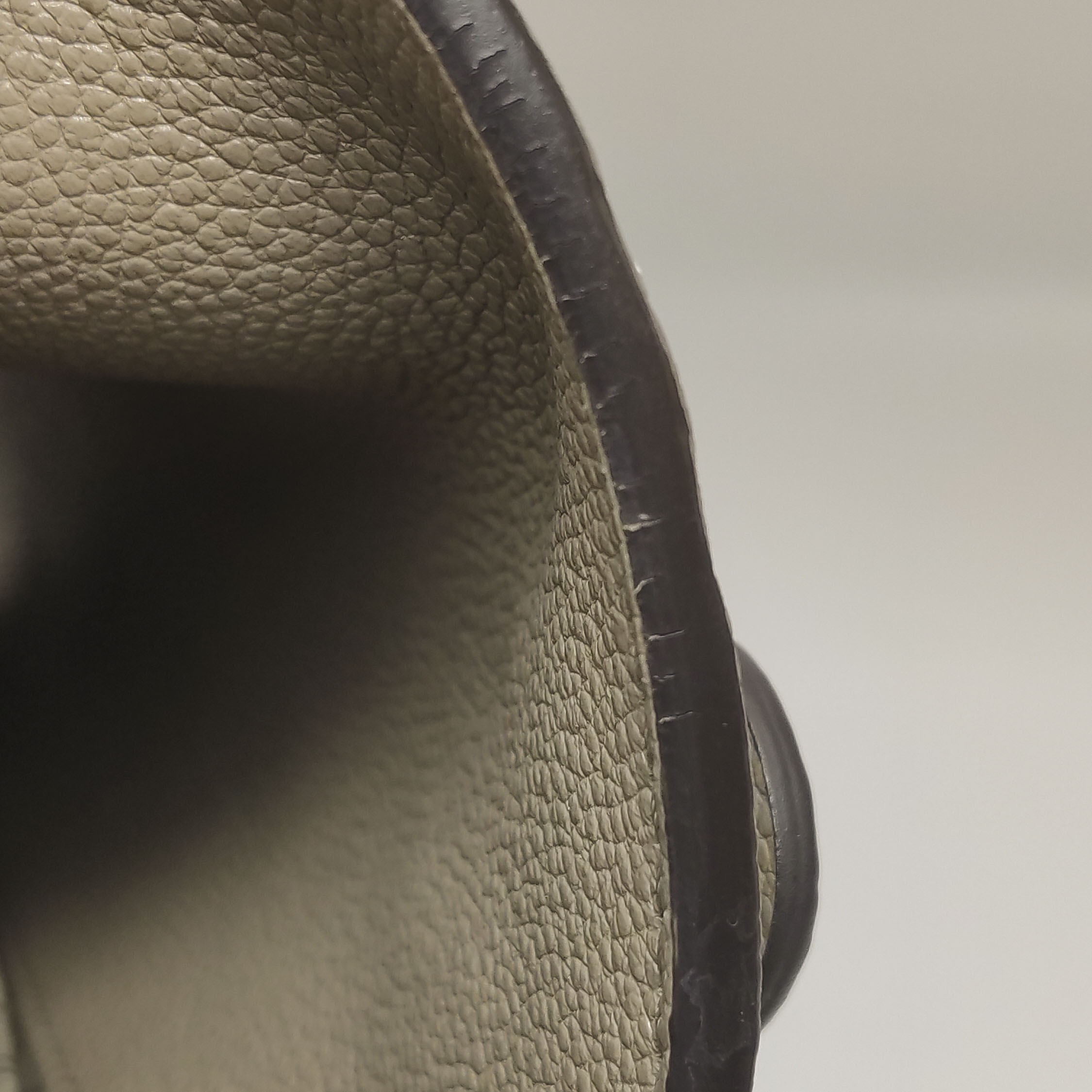 Louis Vuitton(LV) Pochette Metis Monogram Empreinte Leather — photo 13 of 13
