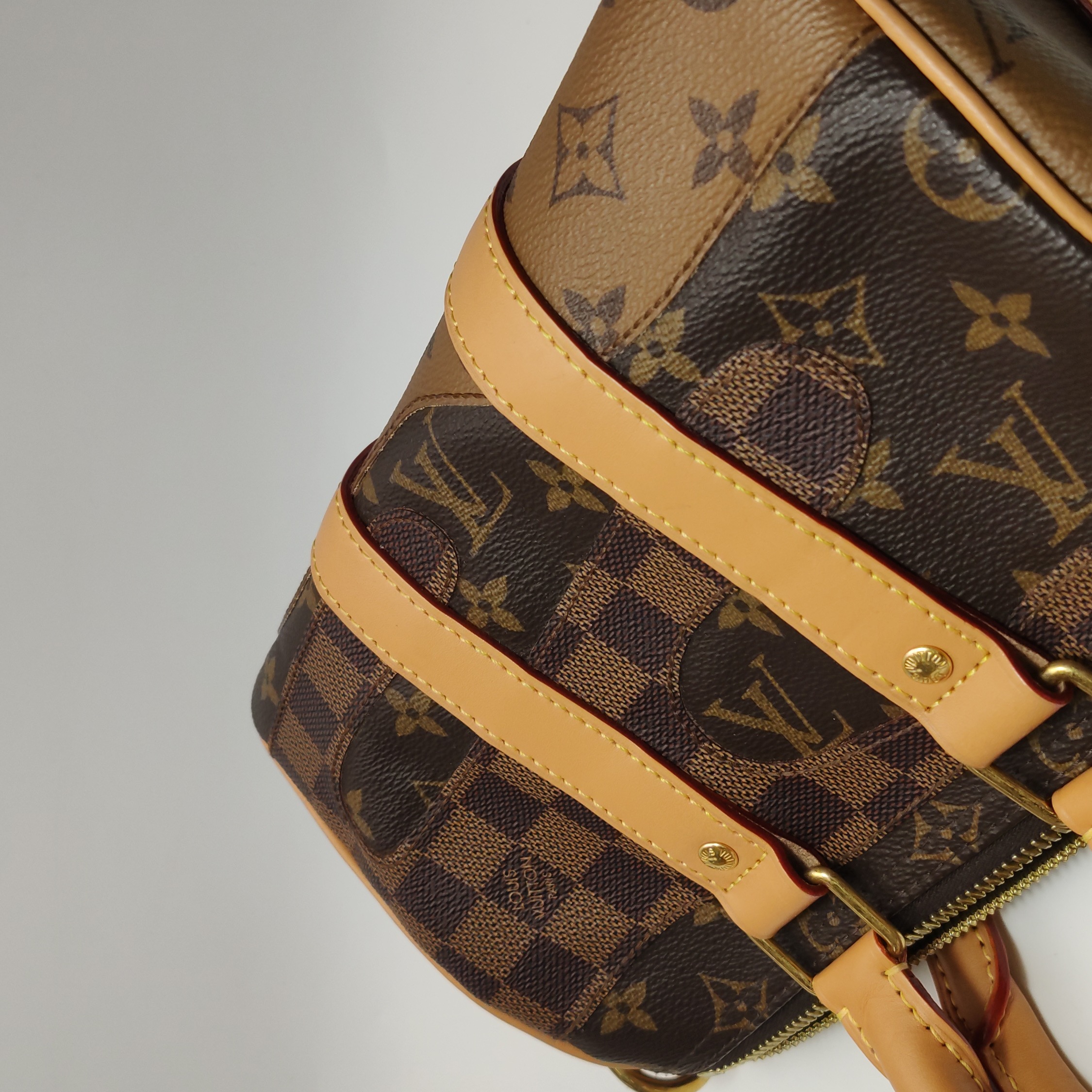 Louis Vuitton(LV) Keepall Bandouliere Bag Limited Edition Monogram Landscape Canvas 25 — photo 23 of 23