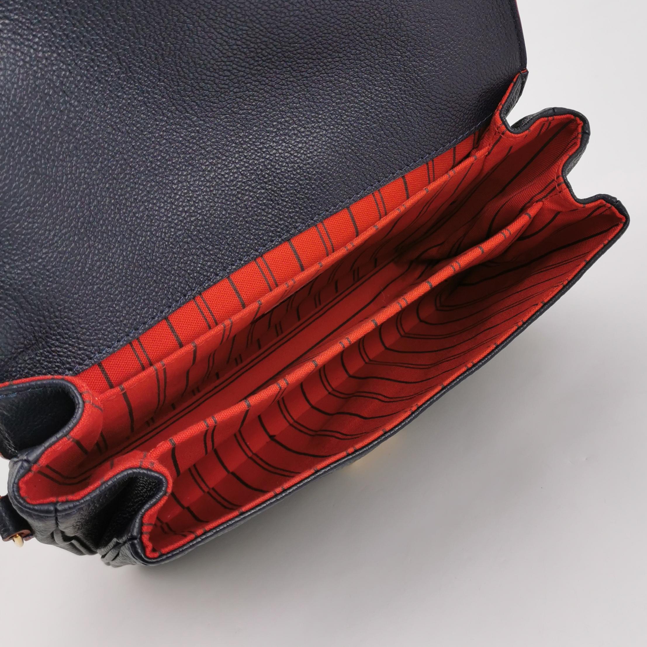 Louis Vuitton(LV) Pochette Metis Monogram Empreinte Leather — photo 8 of 14