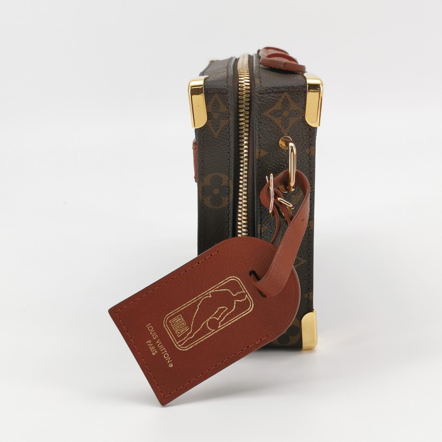 Louis Vuitton(LV) x NBA Handle Trunk Bag Monogram Canvas — photo 4 of 16