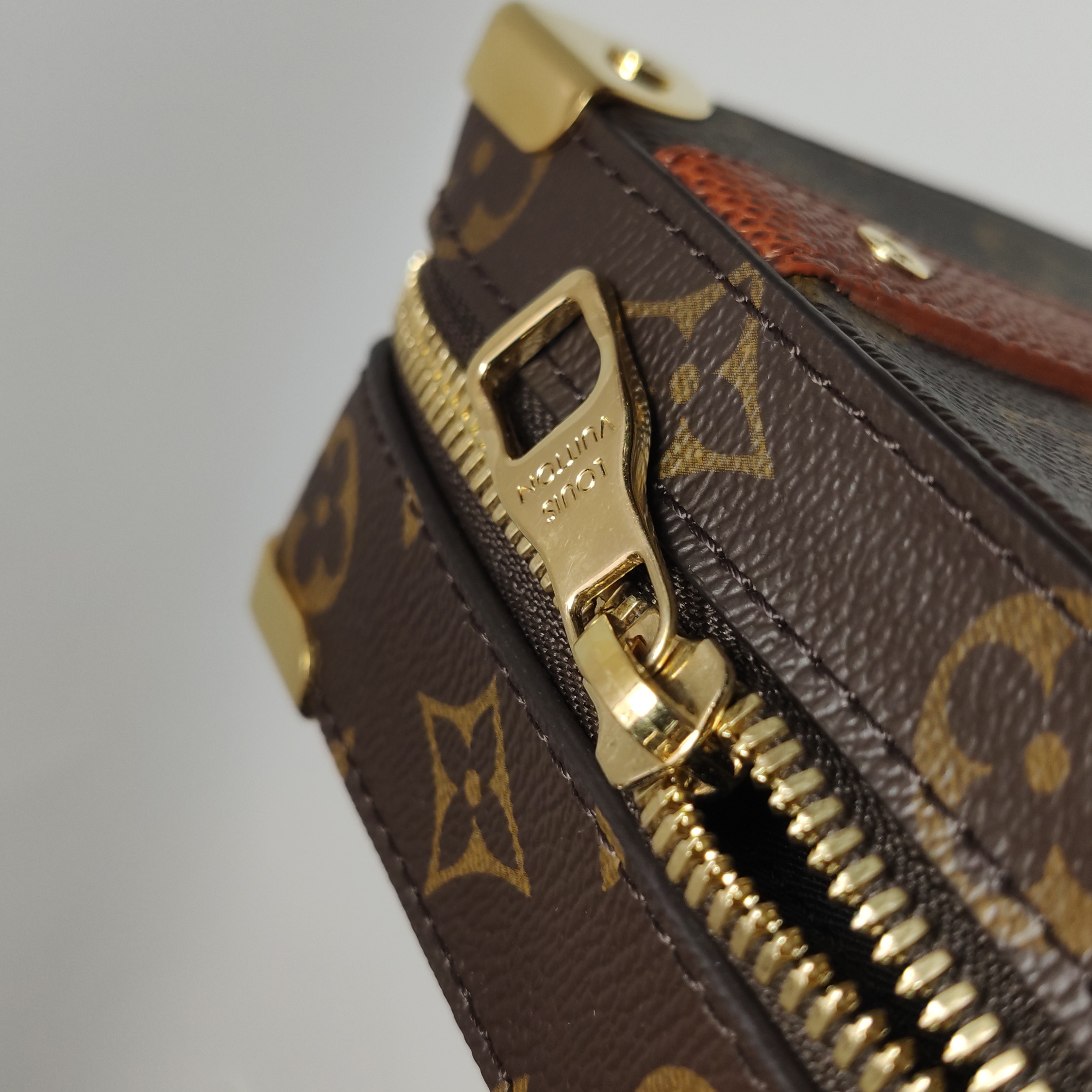 Louis Vuitton(LV) x NBA Handle Trunk Bag Monogram Canvas — photo 12 of 16