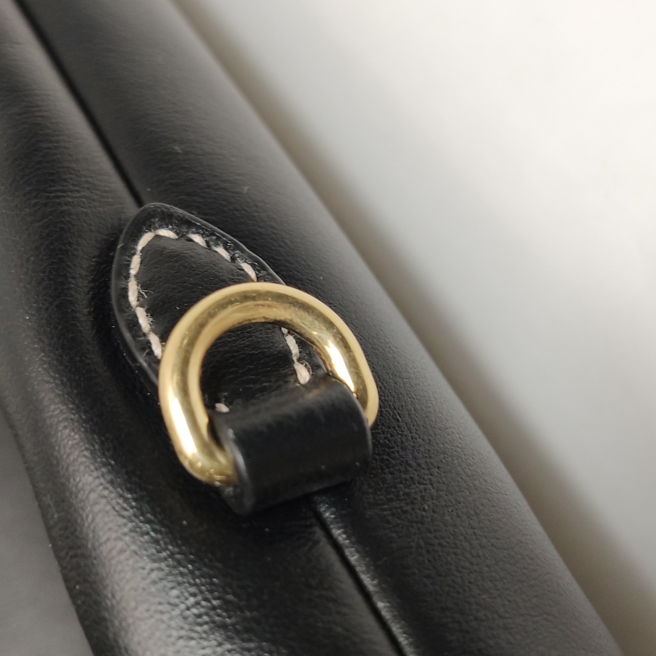 Miu Miu Ivy Hobo Bag Leather — photo 10 of 13
