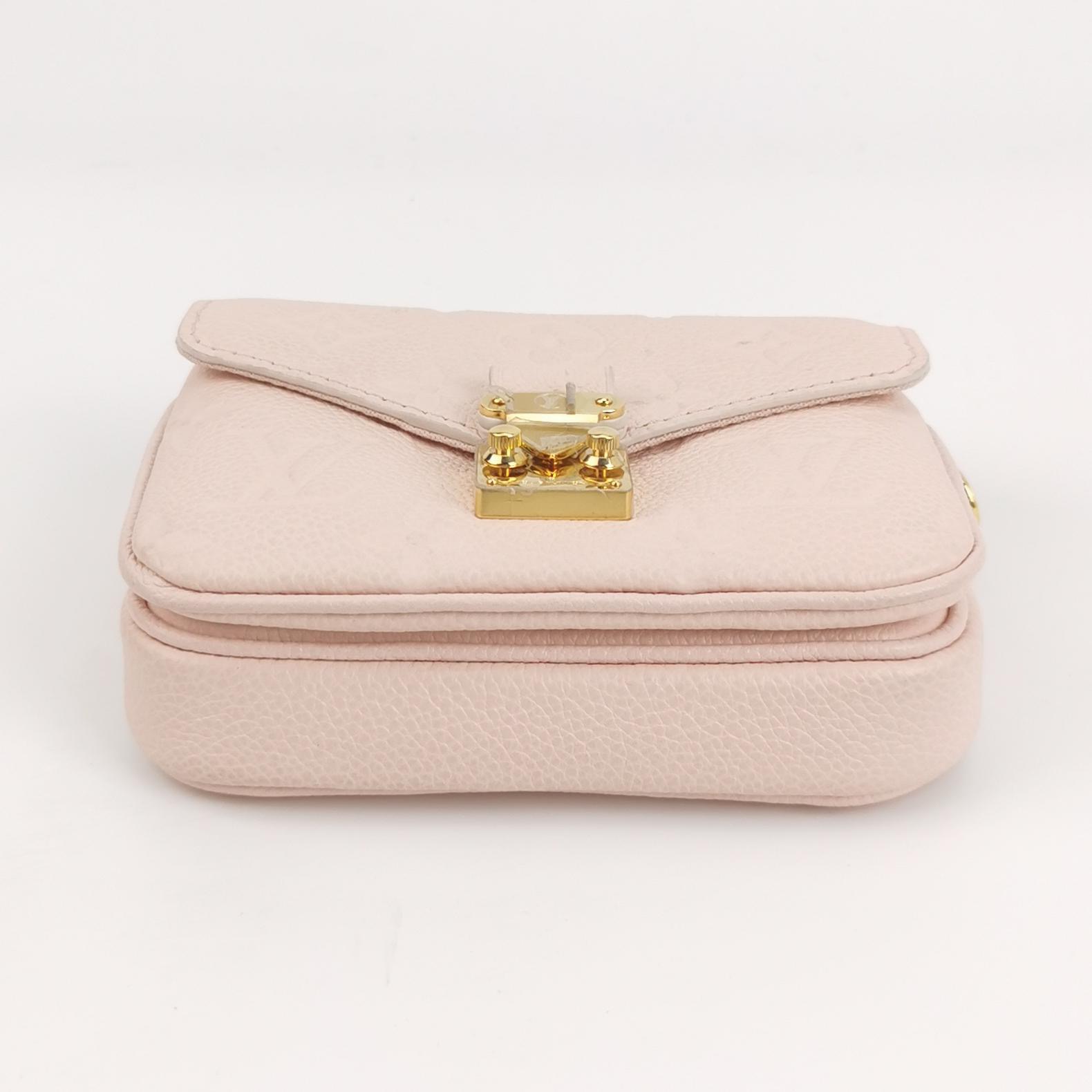 Louis Vuitton(LV) Micro Metis Monogram Empreinte Leather — photo 6 of 14