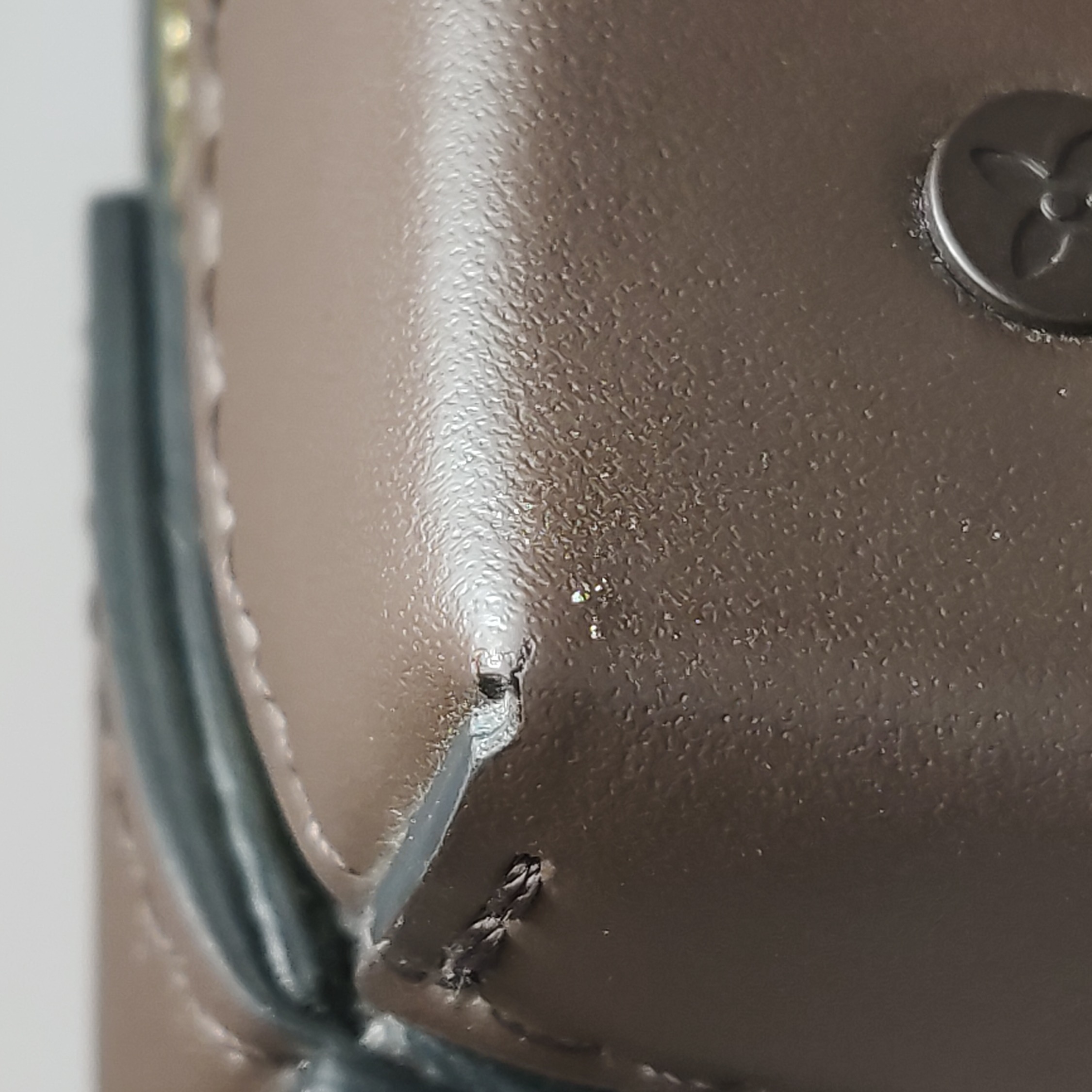 Louis Vuitton(LV) Soft Trunk Wearable Wallet No.7 Trunk L'Oeil Vintage Monogram Canvas — photo 13 of 14