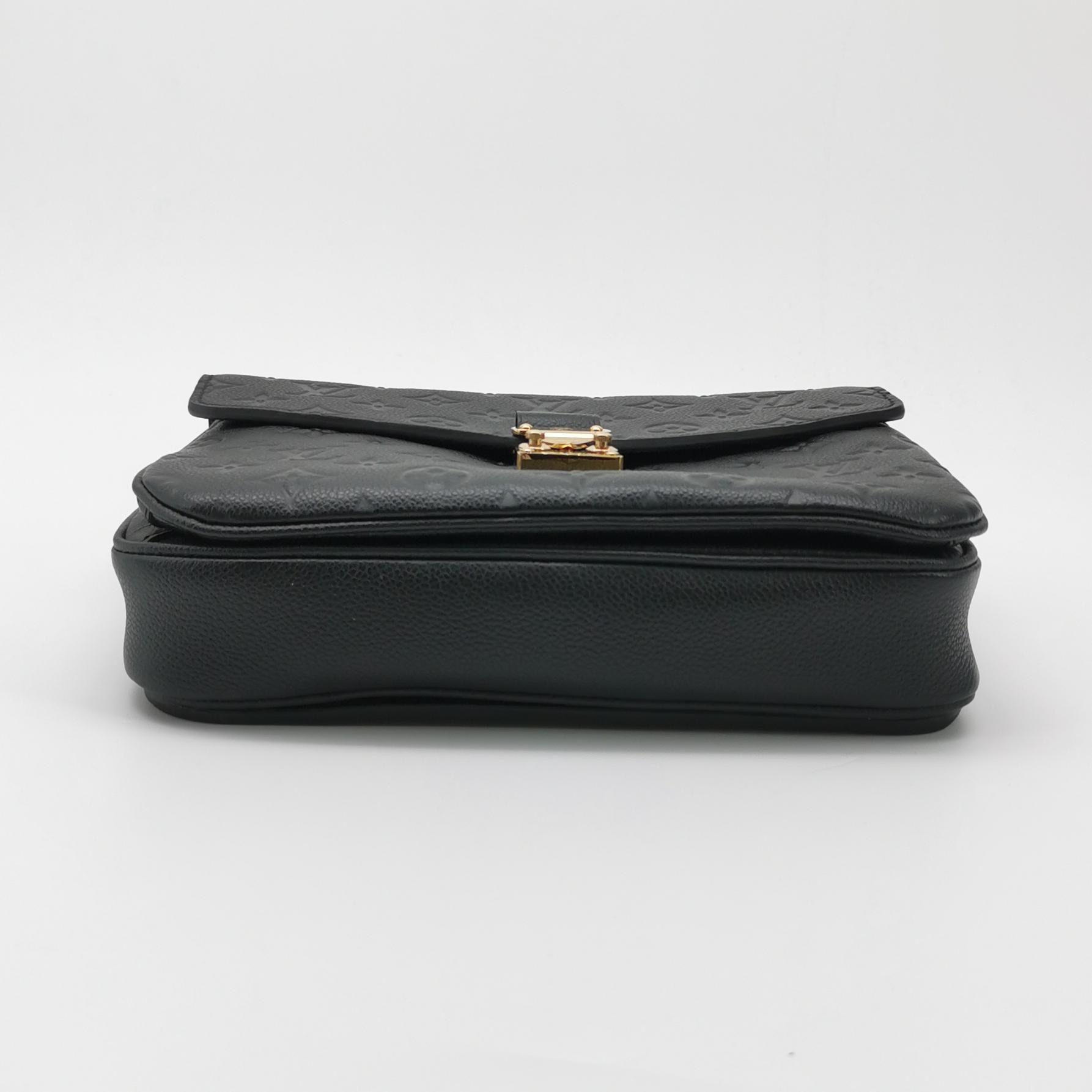 Louis Vuitton(LV) Pochette Metis Monogram Empreinte Leather — photo 6 of 11