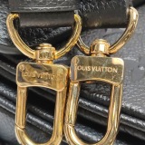 Louis Vuitton(LV) Pochette Metis Monogram Empreinte Leather — thumbnail 10