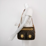 Louis Vuitton(LV) Hudson Handbag Monogram Canvas GM — thumbnail 2