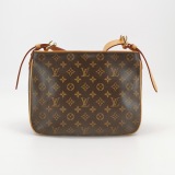Louis Vuitton(LV) Hudson Handbag Monogram Canvas GM — thumbnail 5