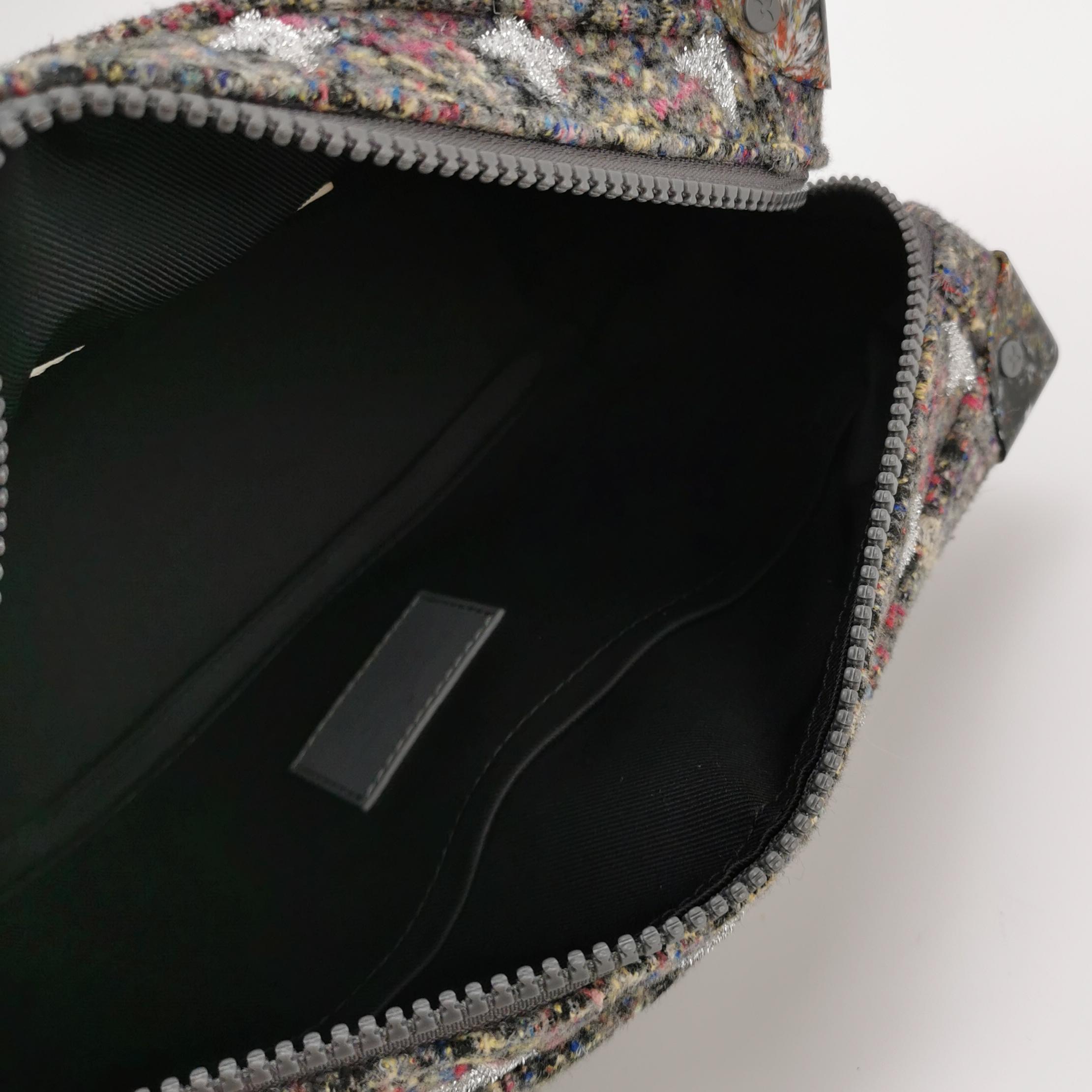 Louis Vuitton(LV) Soft Trunk Bag LV Felt — photo 7 of 12