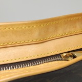 Louis Vuitton(LV) Hudson Handbag Monogram Canvas GM — thumbnail 15