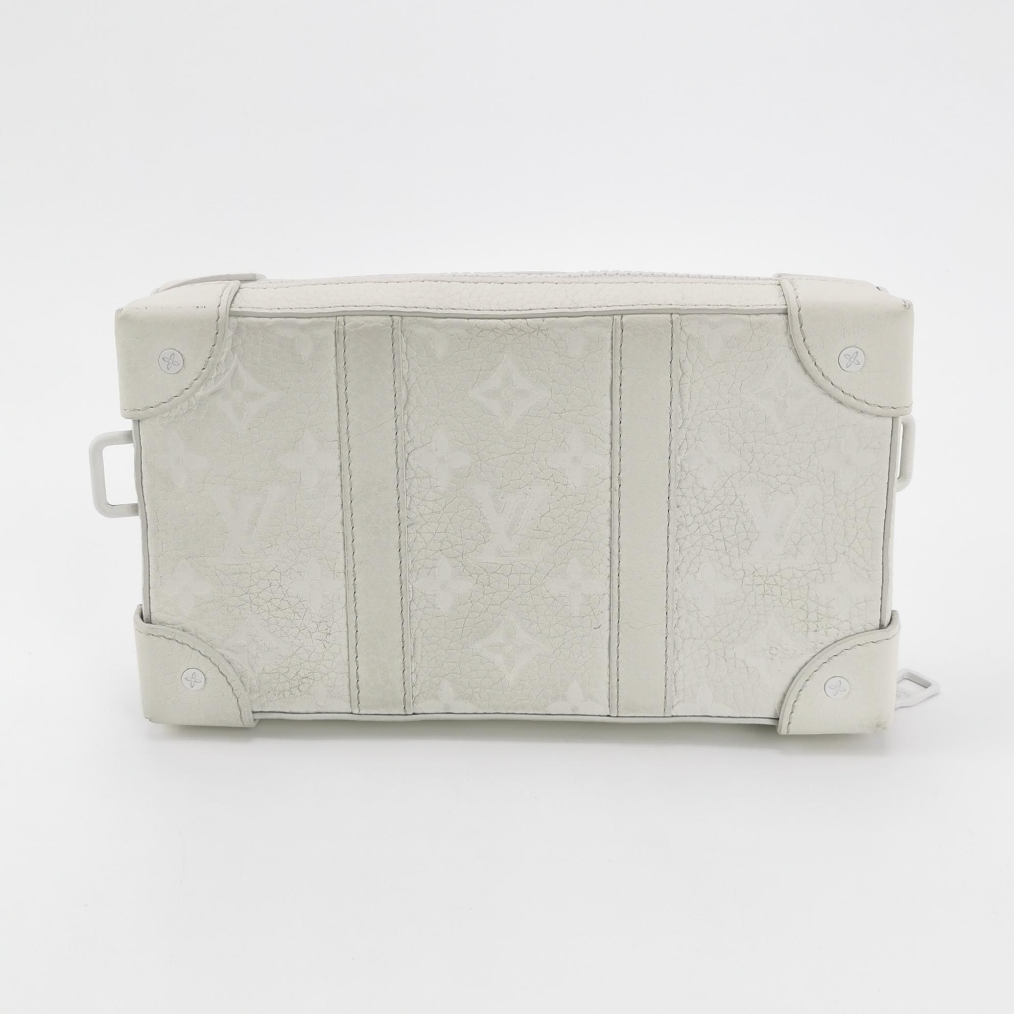 Louis Vuitton(LV) LV Friends Soft Trunk Wallet Printed Monogram Taurillon Leather — photo 3 of 15