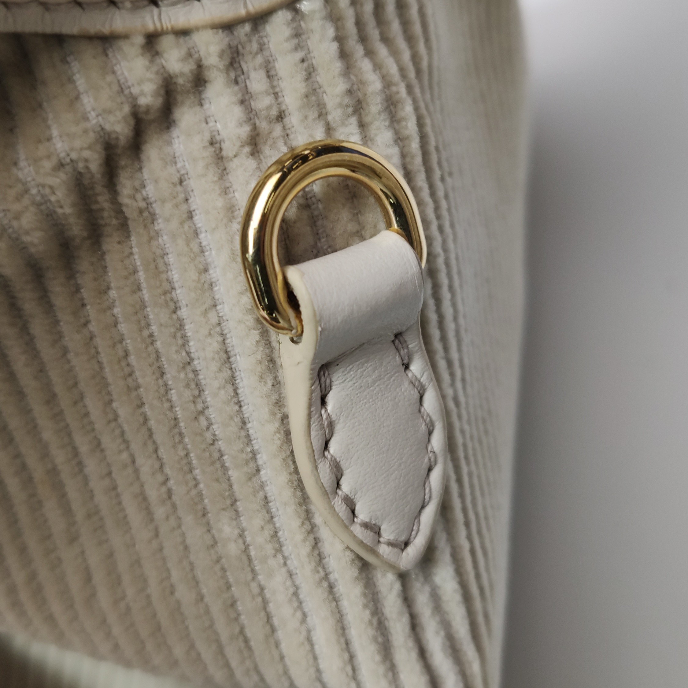 Miu Miu Ivy Hobo Bag leather And Velvet — photo 9 of 14