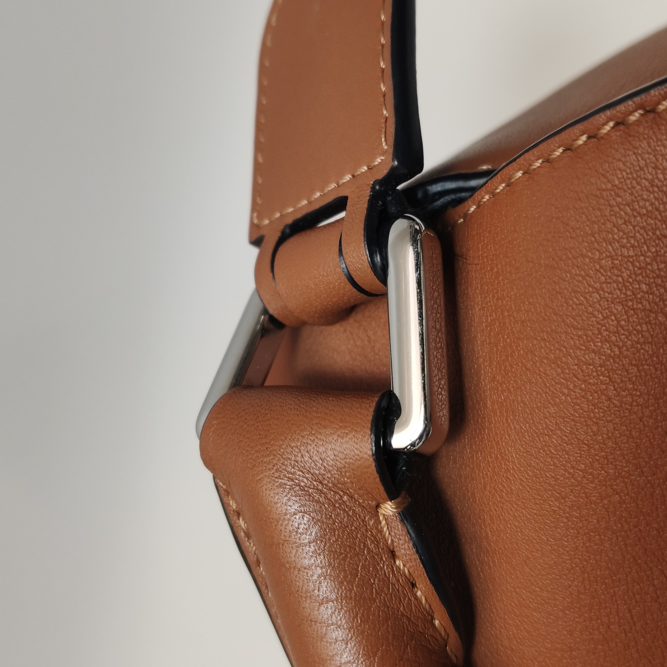 Loewe Puzzle Bag Leather Medium — photo 10 of 13