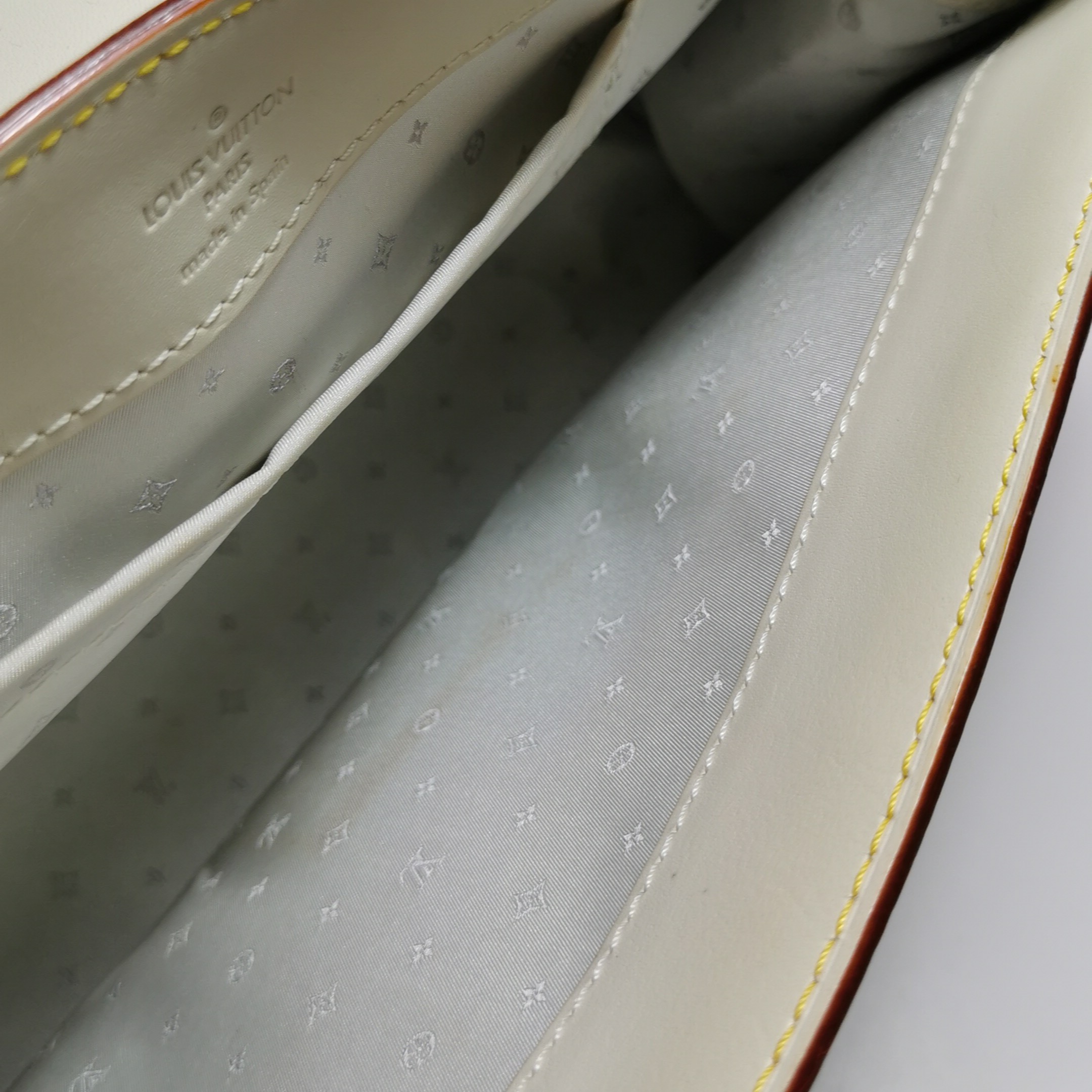 Louis Vuitton(LV) Suhali Le Talentueux Handbag Leather — photo 21 of 21