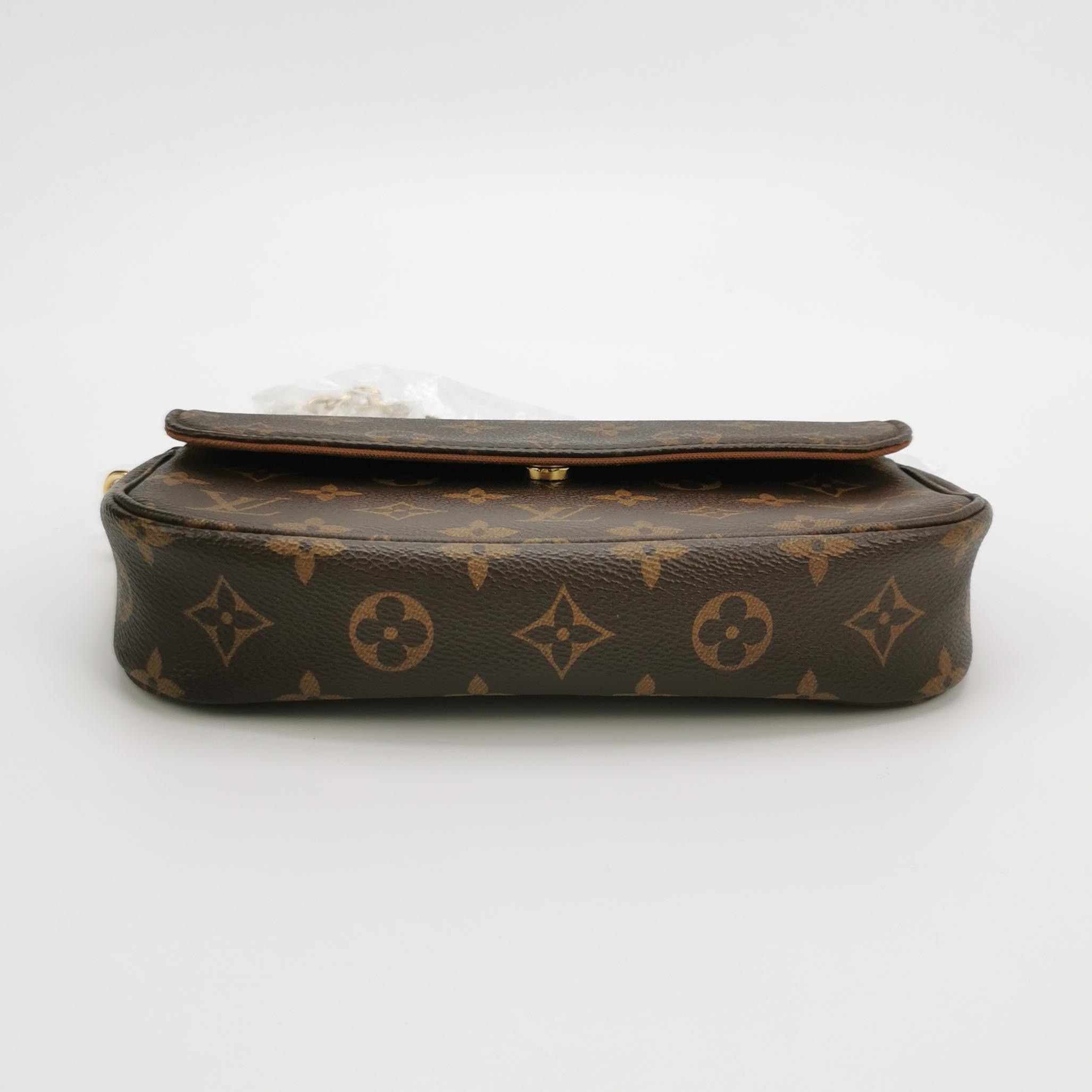 Louis Vuitton(LV) Ivy Wallet on Chain Monogram Canvas — photo 6 of 11