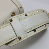 Louis Vuitton(LV) Suhali Le Talentueux Handbag Leather — thumbnail 11
