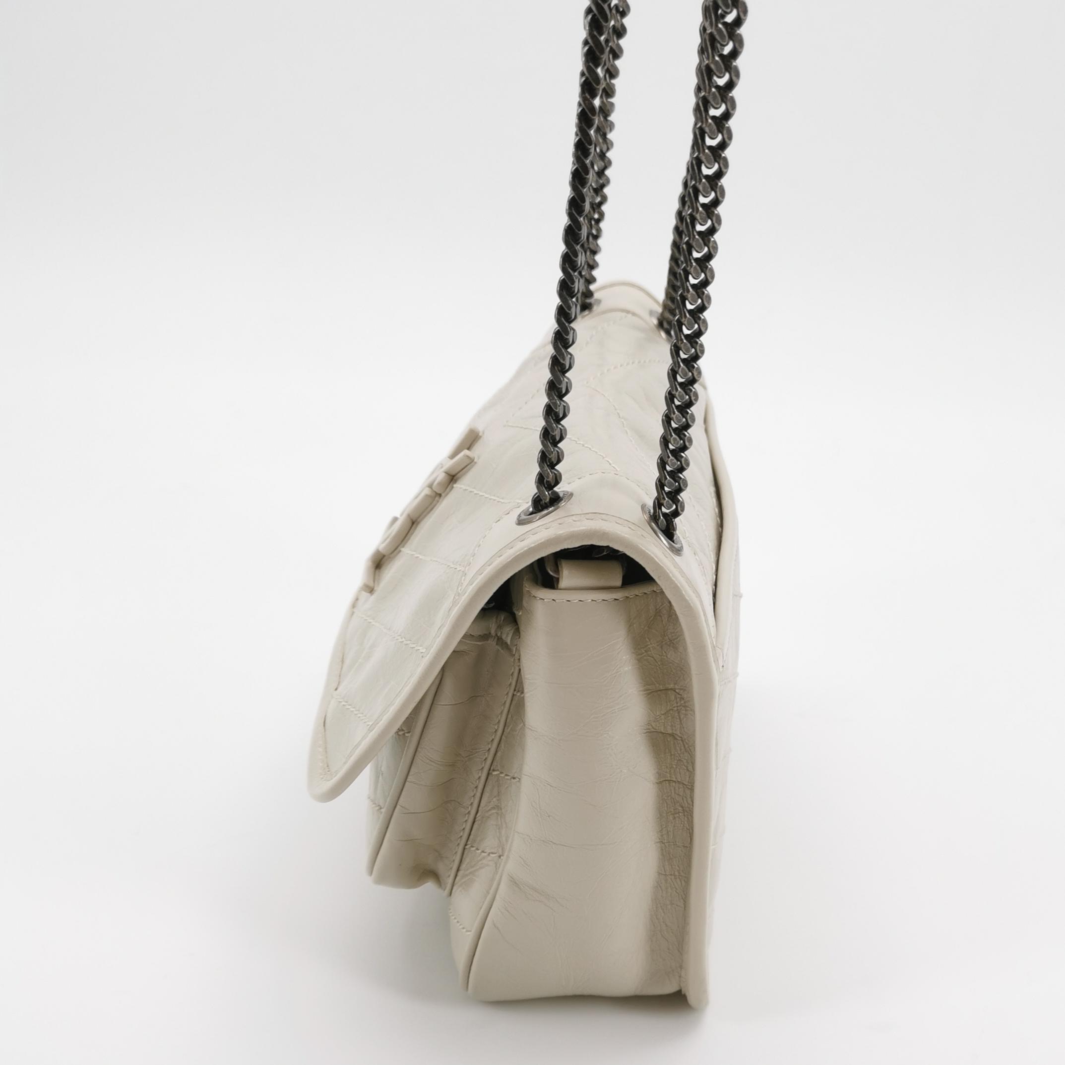 Saint Laurent(YSL) Niki Chain Flap Bag Matelasse Chevron Leather Small — photo 3 of 13
