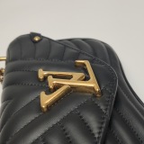 Louis Vuitton(LV) New Wave Chain Bag Quilted Leather PM — thumbnail 9