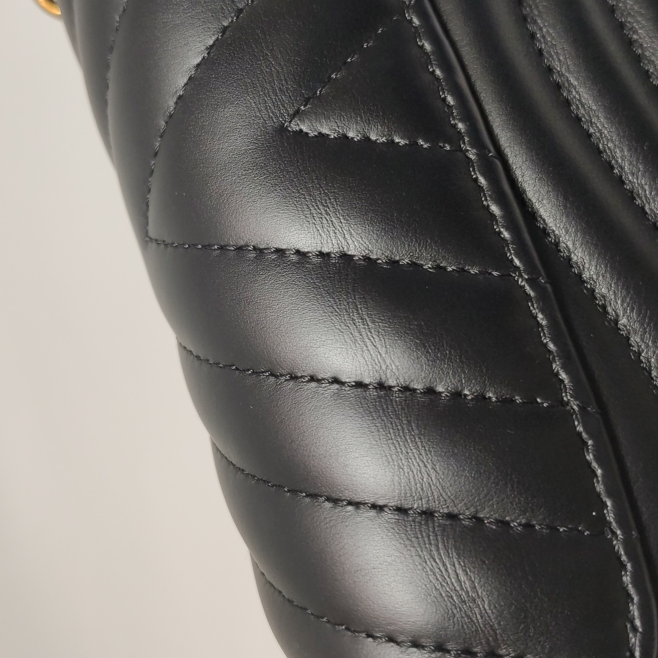 Louis Vuitton(LV) New Wave Chain Bag Quilted Leather PM — photo 12 of 15