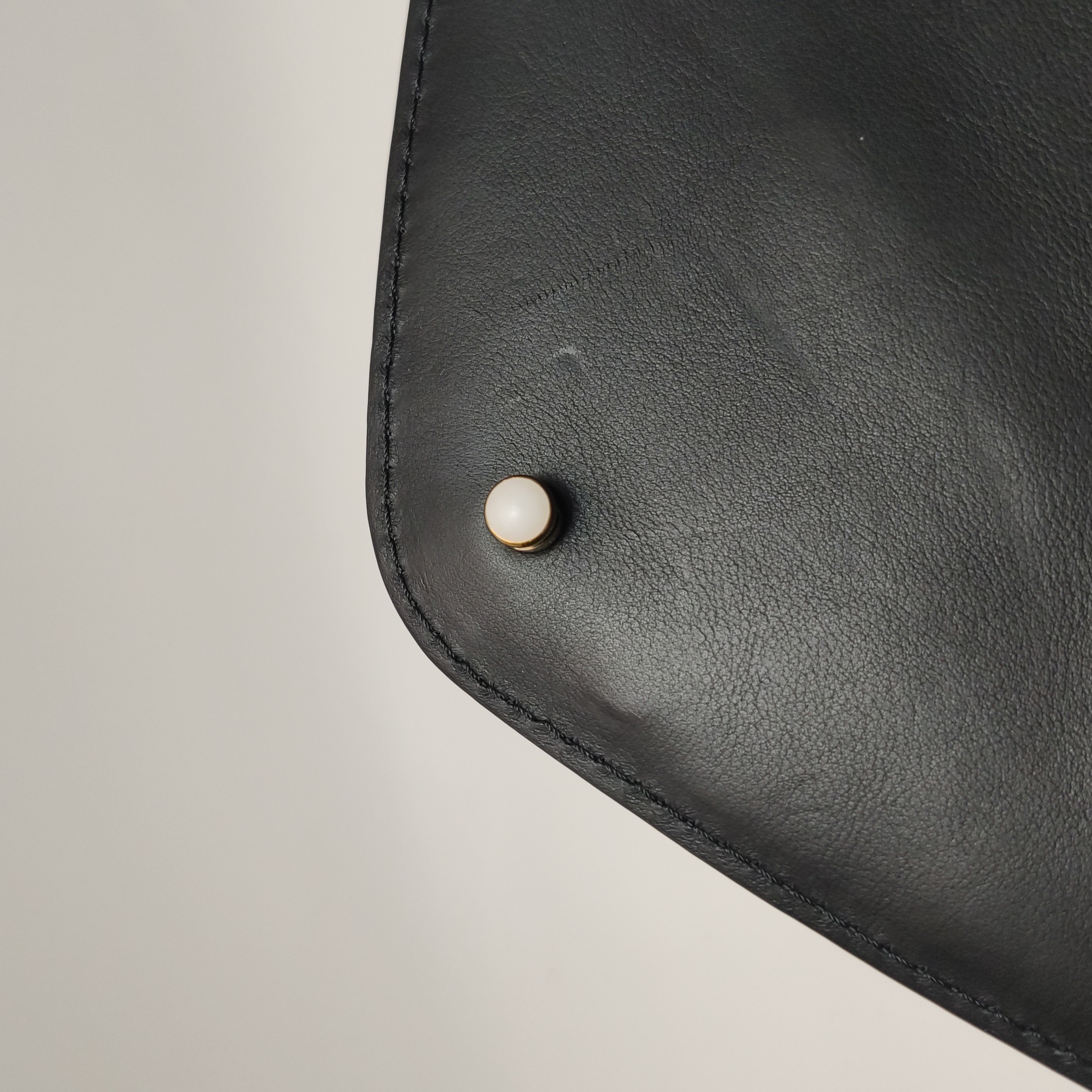 Louis Vuitton(LV) New Wave Chain Bag Quilted Leather PM — photo 14 of 15
