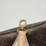 Louis Vuitton(LV) Neverfull NM Tote Monogram Canvas BB — thumbnail 11