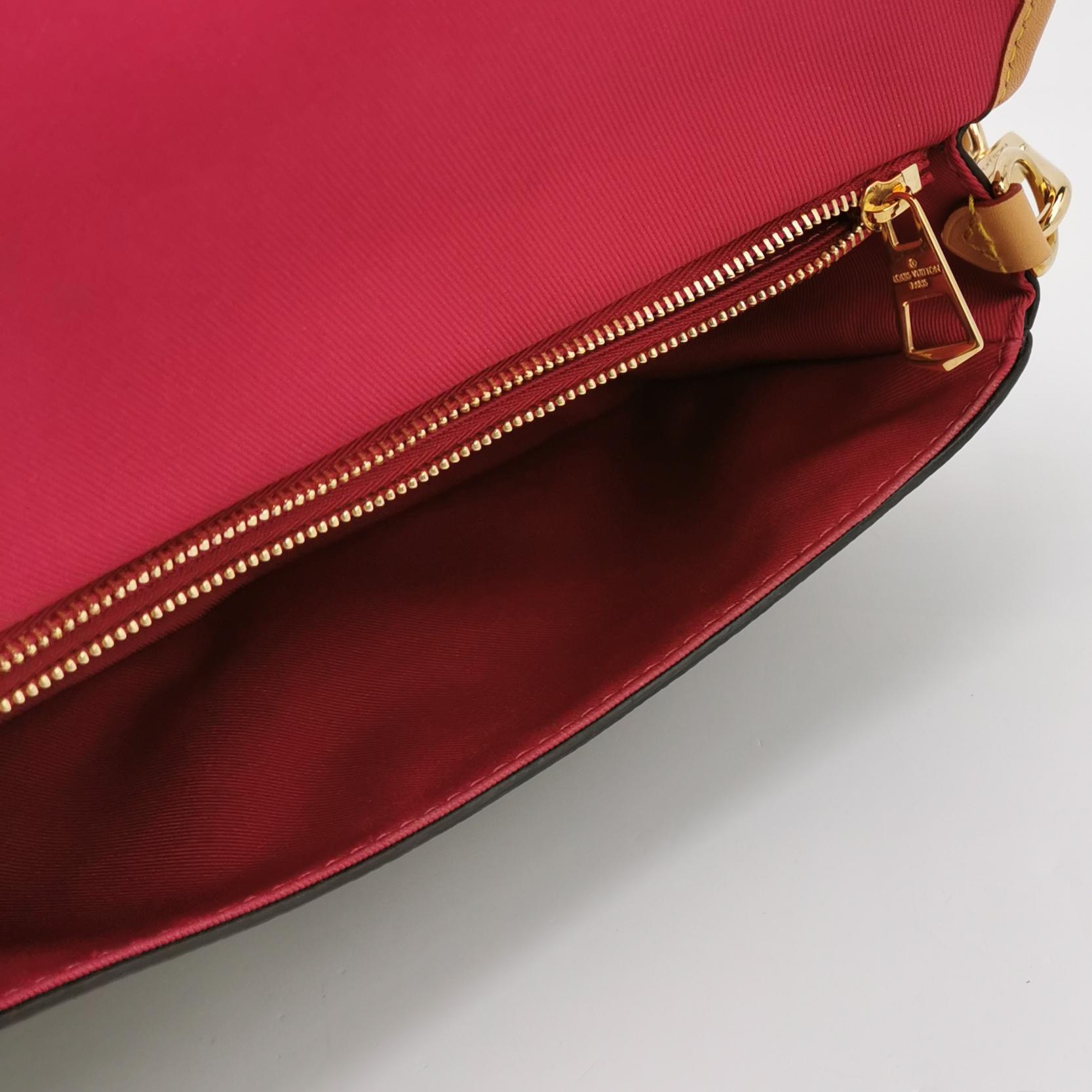 Louis Vuitton(LV) Diane NM Handbag Monogram Canvas — photo 10 of 12
