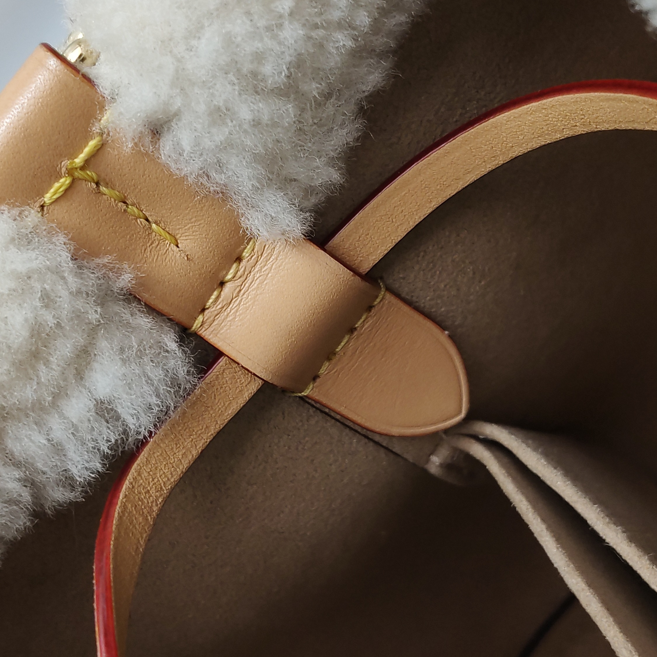 Louis Vuitton(LV) NeoNoe Handbag Monogram Canvas with Shearling BB — photo 8 of 13