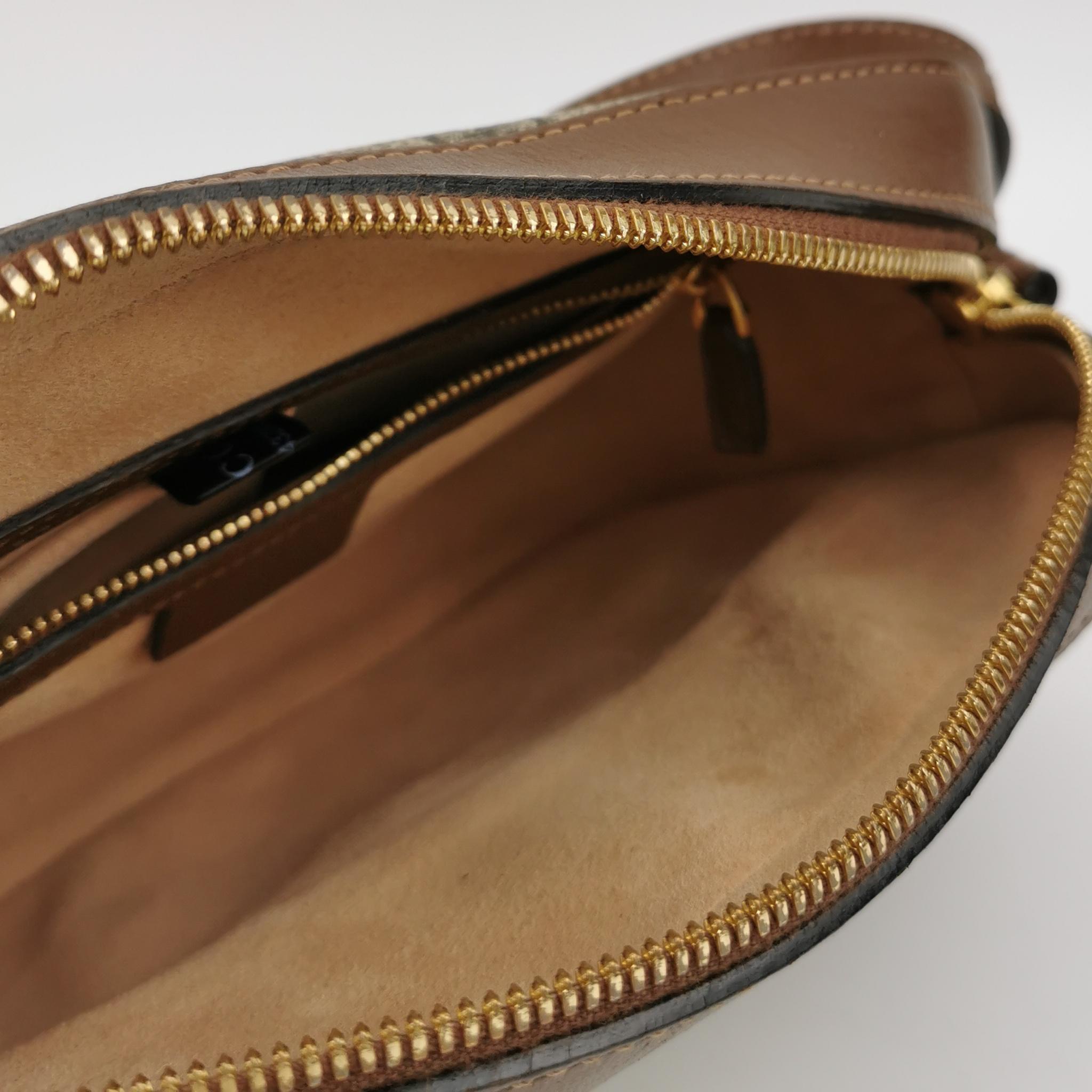 Gucci Horsebit 1955 Flap Pocket Camera Bag GG Coated Canvas and Leather Small — photo 7 of 12