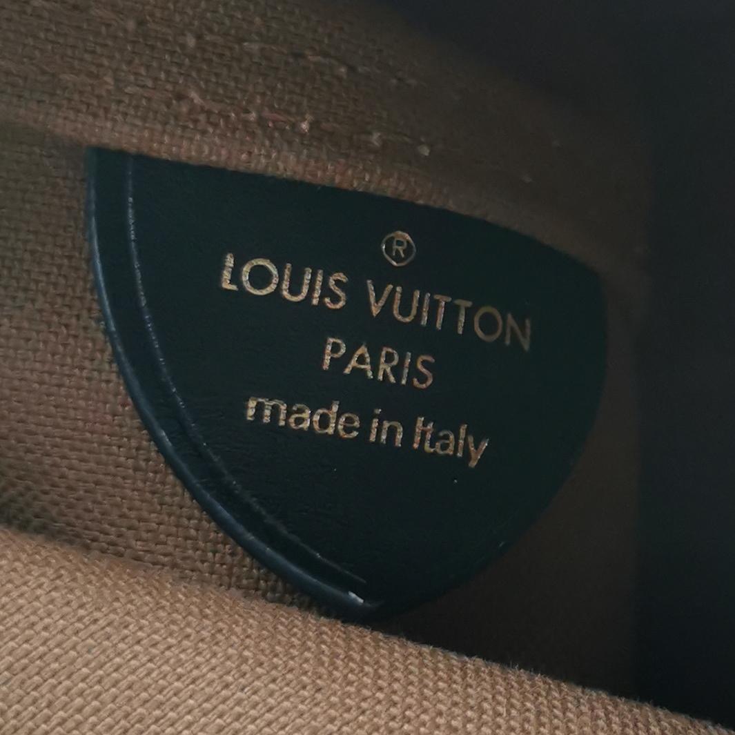 Louis Vuitton(LV) Atlantis Handbag Reverse Monogram Canvas BB — photo 9 of 20