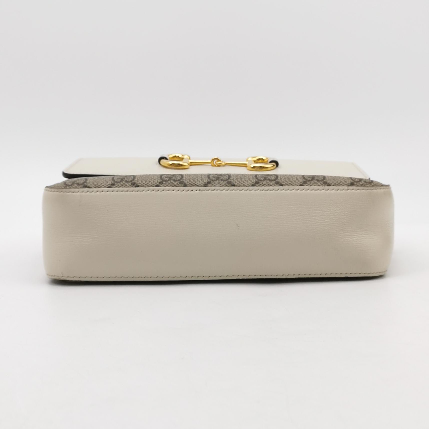 Gucci Horsebit 1955 Flap Pocket Camera Bag GG Coated Canvas and Leather Small — photo 6 of 10