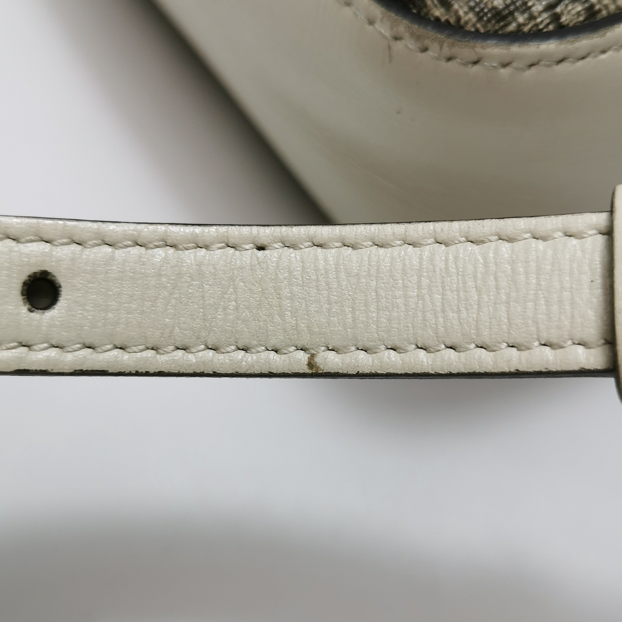 Gucci Horsebit 1955 Flap Pocket Camera Bag GG Coated Canvas and Leather Small — photo 10 of 10