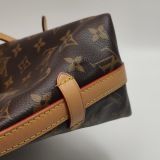 Louis Vuitton(LV) CarryAll Hobo Monogram Canvas BB — thumbnail 13