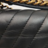 Louis Vuitton(LV) New Wave Chain Bag Quilted Leather PM — thumbnail 10