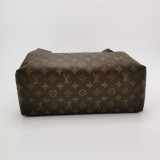 Louis Vuitton(LV) Atlantis Handbag Monogram Canvas GM — thumbnail 7