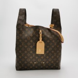 Louis Vuitton(LV) Atlantis Handbag Monogram Canvas GM — thumbnail 5