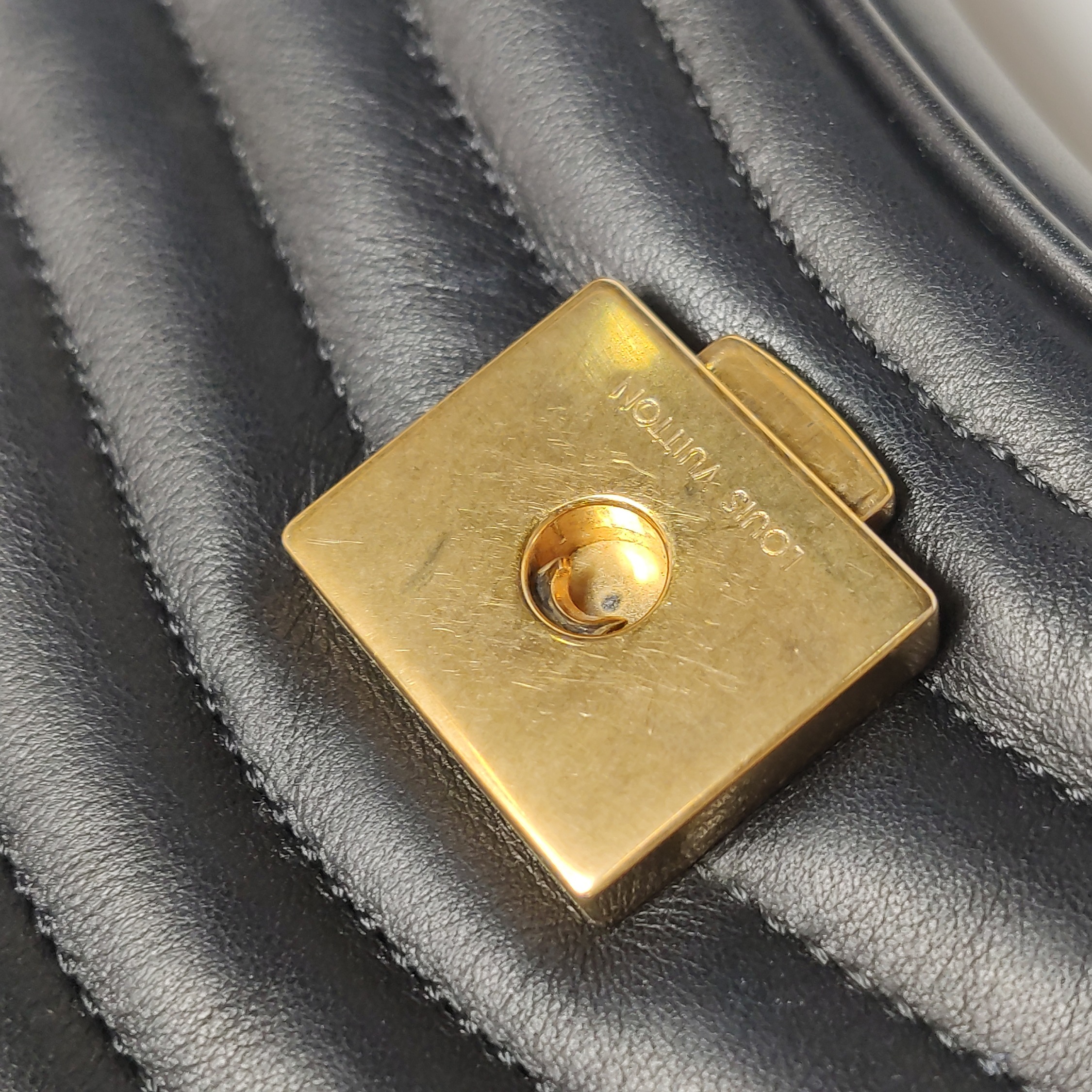 Louis Vuitton(LV) New Wave Chain Bag Quilted Leather PM — photo 10 of 16