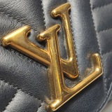 Louis Vuitton(LV) New Wave Chain Bag Quilted Leather PM — thumbnail 9