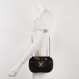 Louis Vuitton(LV) New Wave Chain Bag Quilted Leather PM — thumbnail 2