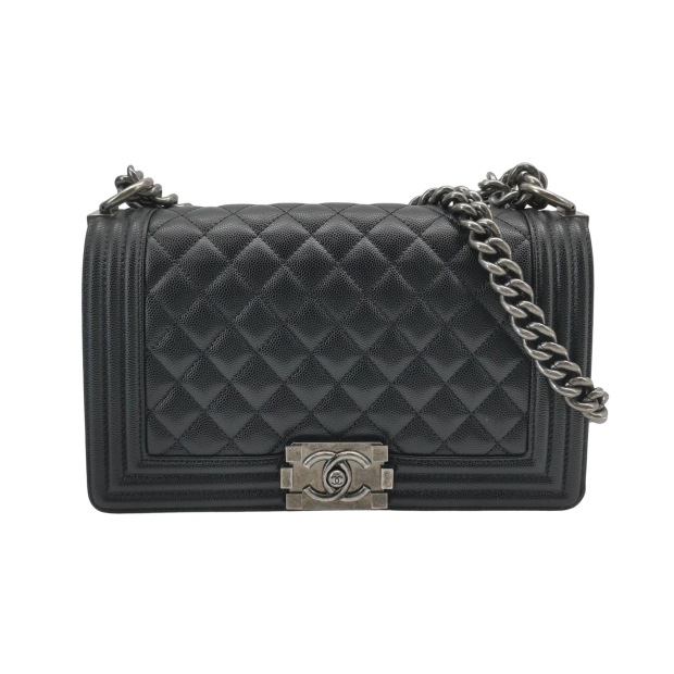 Chanel Boy Flap Bag Quilted Caviar Old Medium — pre-owned, Vierlot