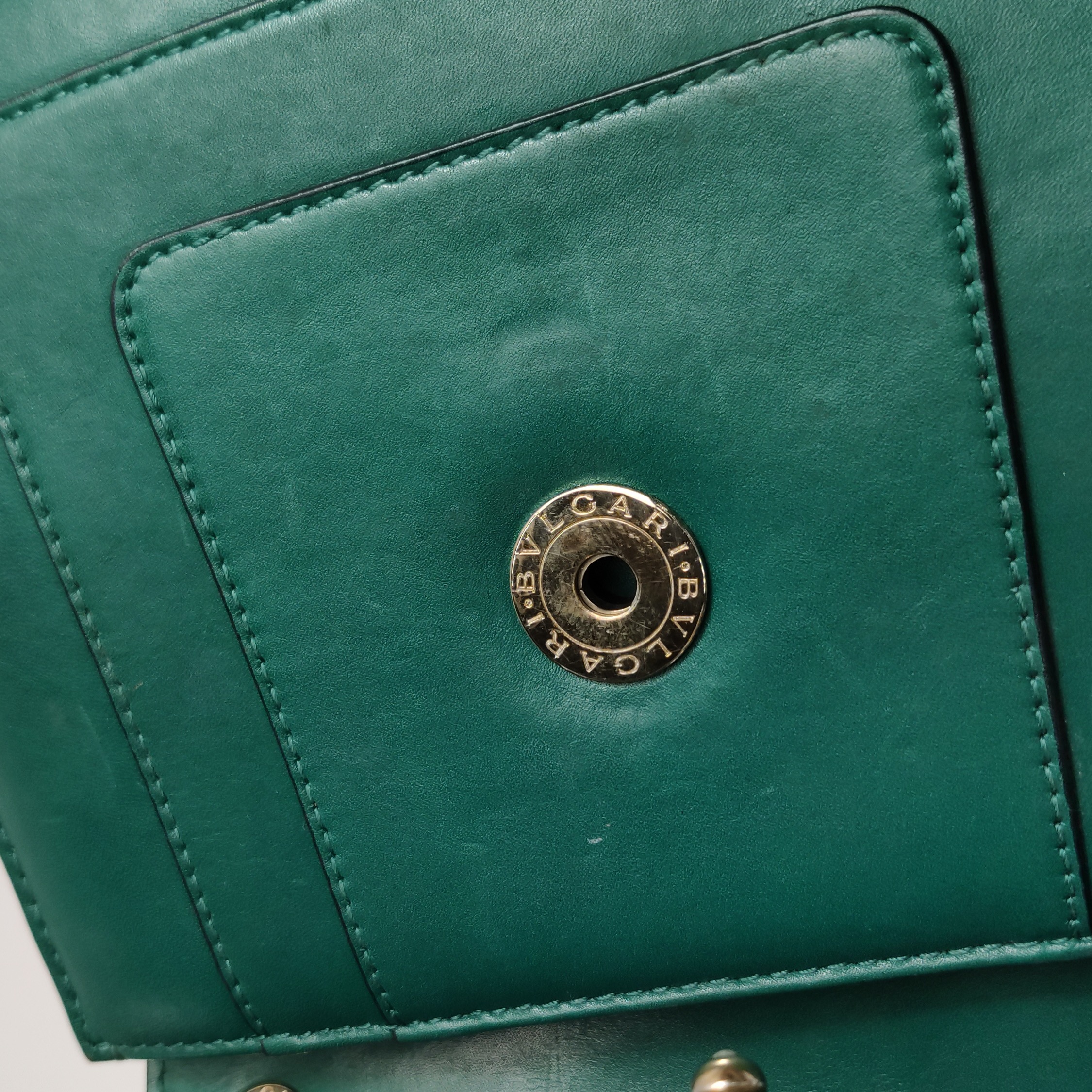 Bvlgari Serpenti Forever Square Shoulder Bag Leather Small — photo 10 of 12