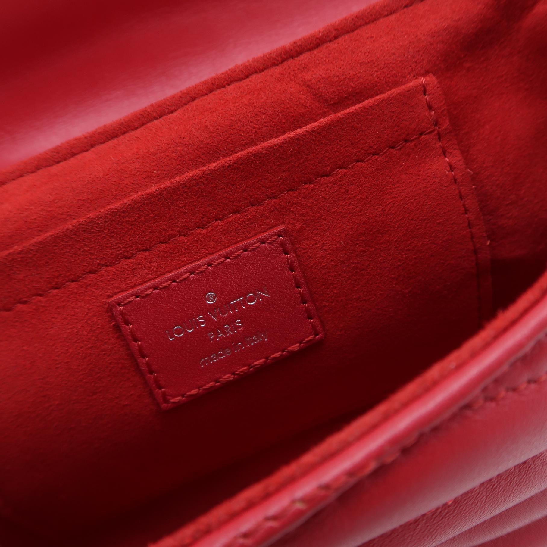 Louis Vuitton(LV) New Wave Chain Bag Quilted Leather PM — photo 8 of 16