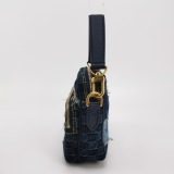 Louis Vuitton(LV) Nil Camer Bag  Denim — thumbnail 3