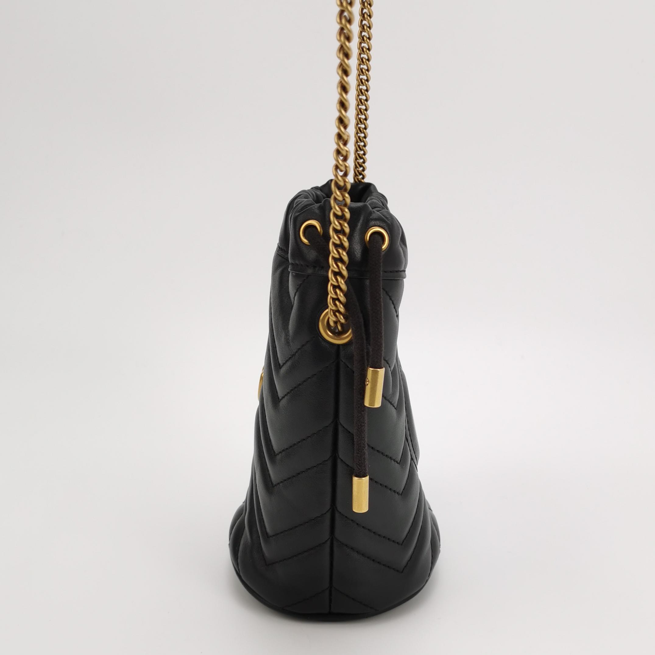 Gucci GG Marmont Bucket Bag Matelasse Leather Mini — photo 3 of 15