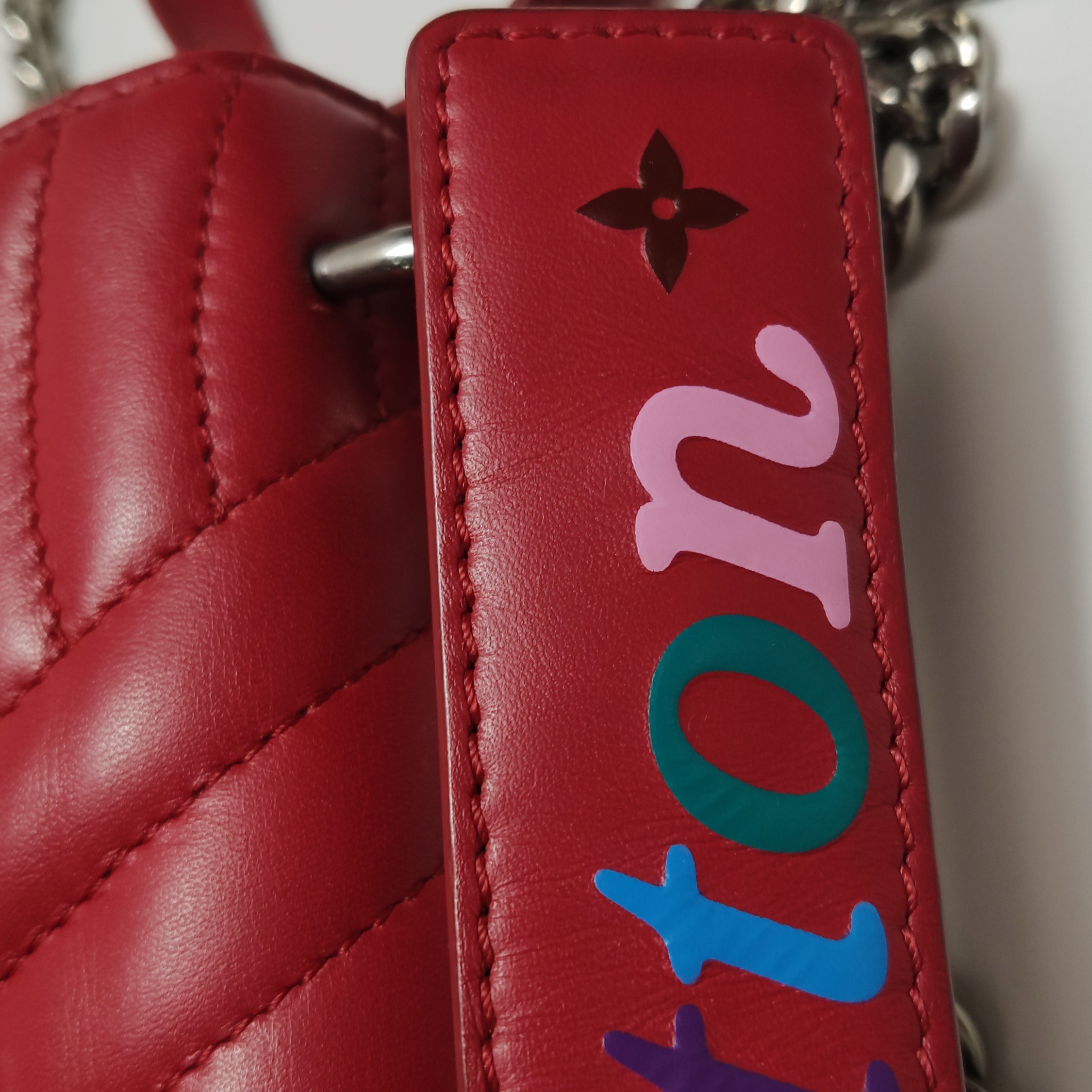 Louis Vuitton(LV) New Wave Chain Bag Quilted Leather PM — photo 15 of 16